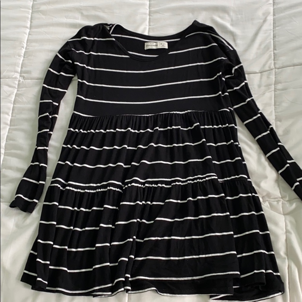 Long sleeved Abercrombie top!